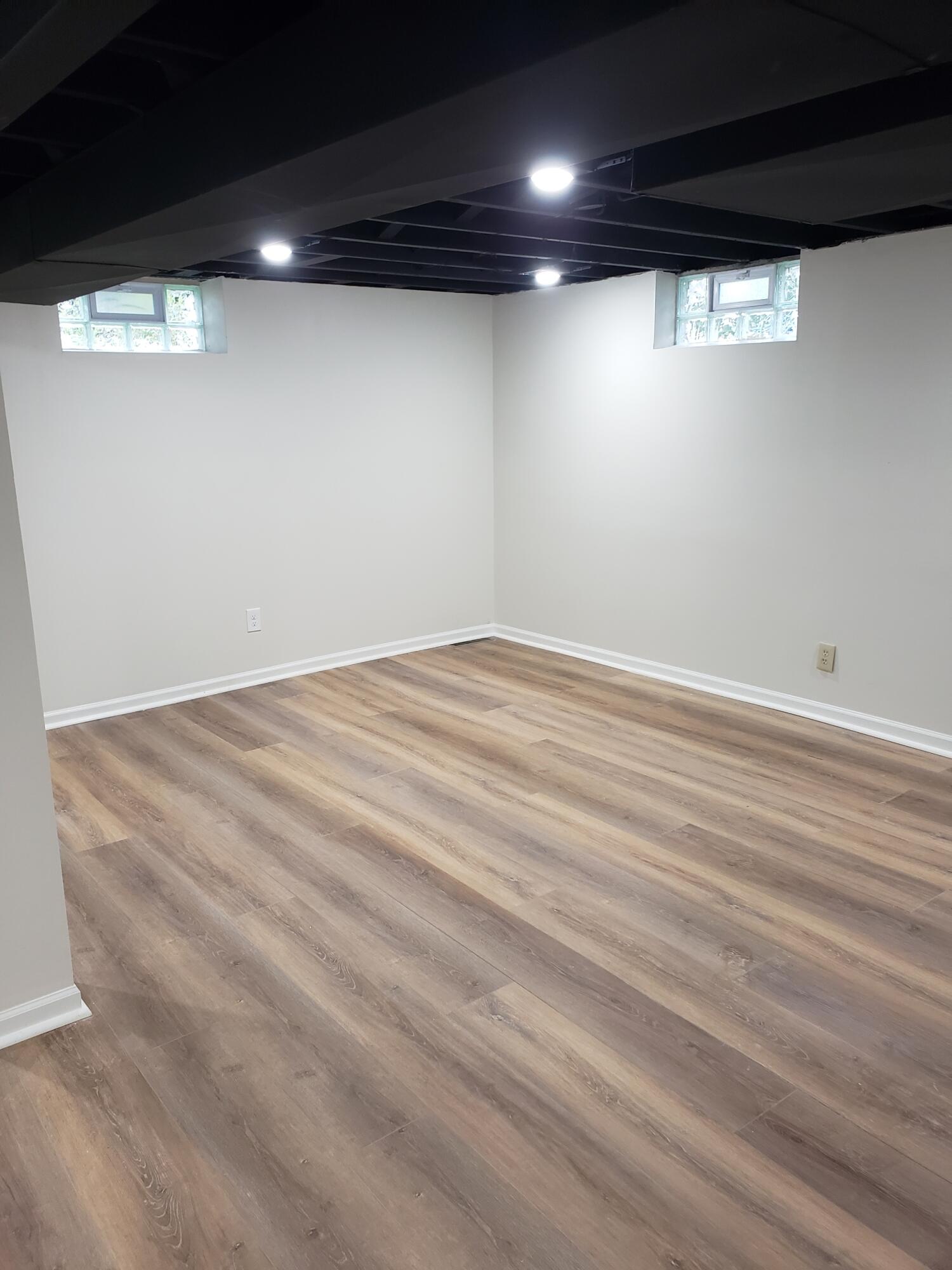 1053 Pine Tree Drive