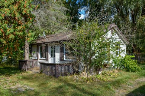 Photo of 3208 N Four Mile Road, East Bay Township, MI 49686 (MLS # 78080062591)
