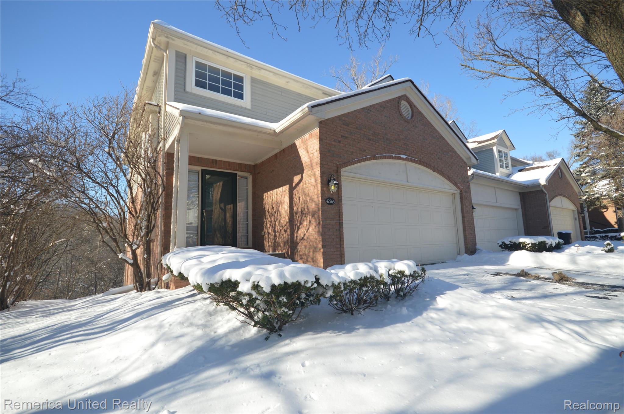 42965 River Bend Drive