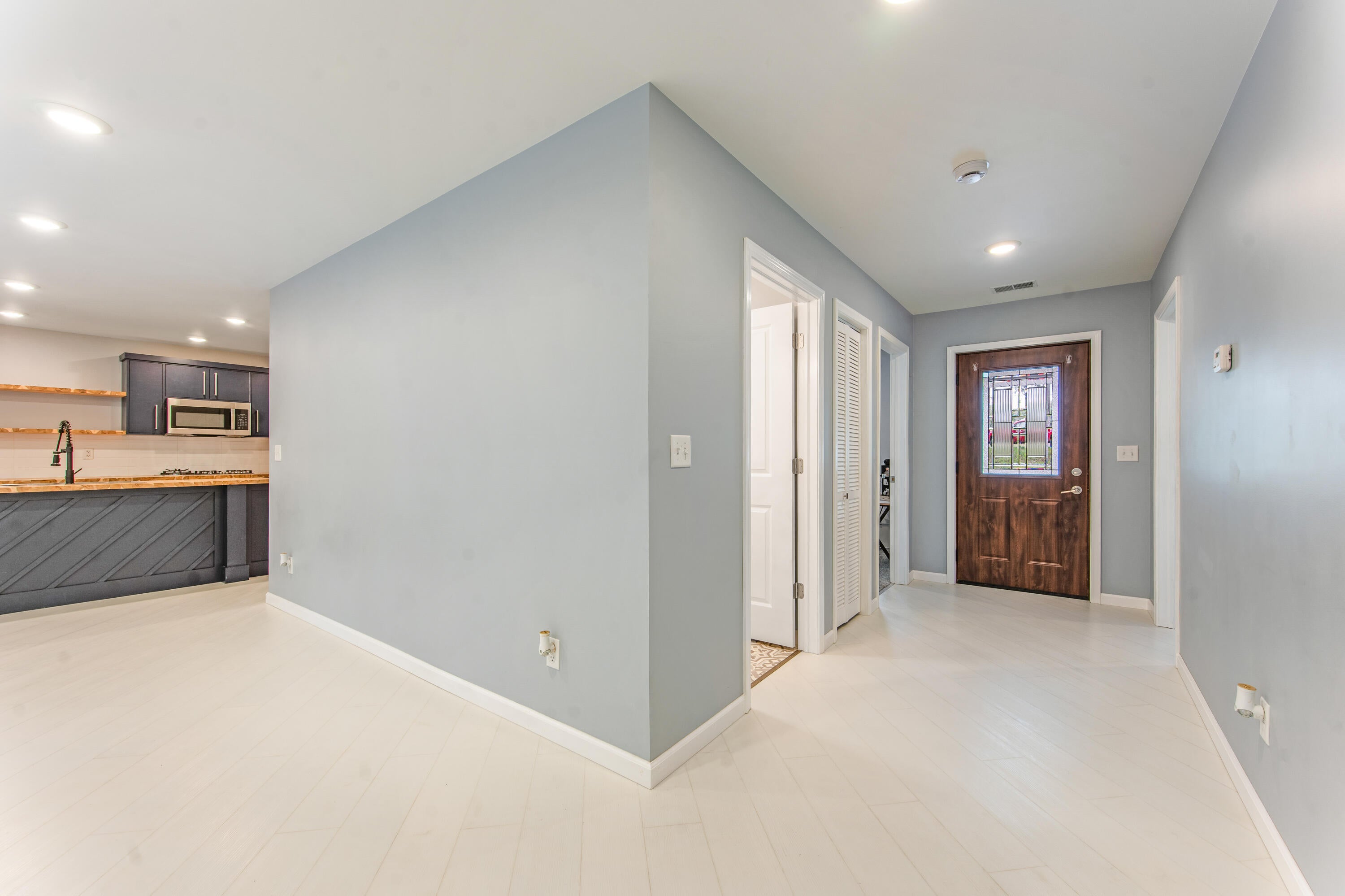 20449 Thornapple Lane