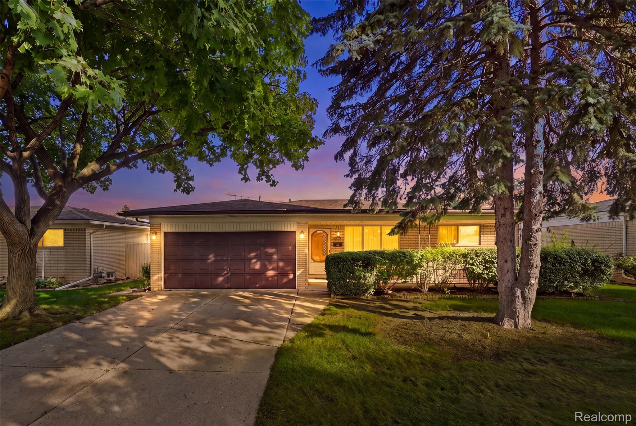 14309 Ivanhoe Drive