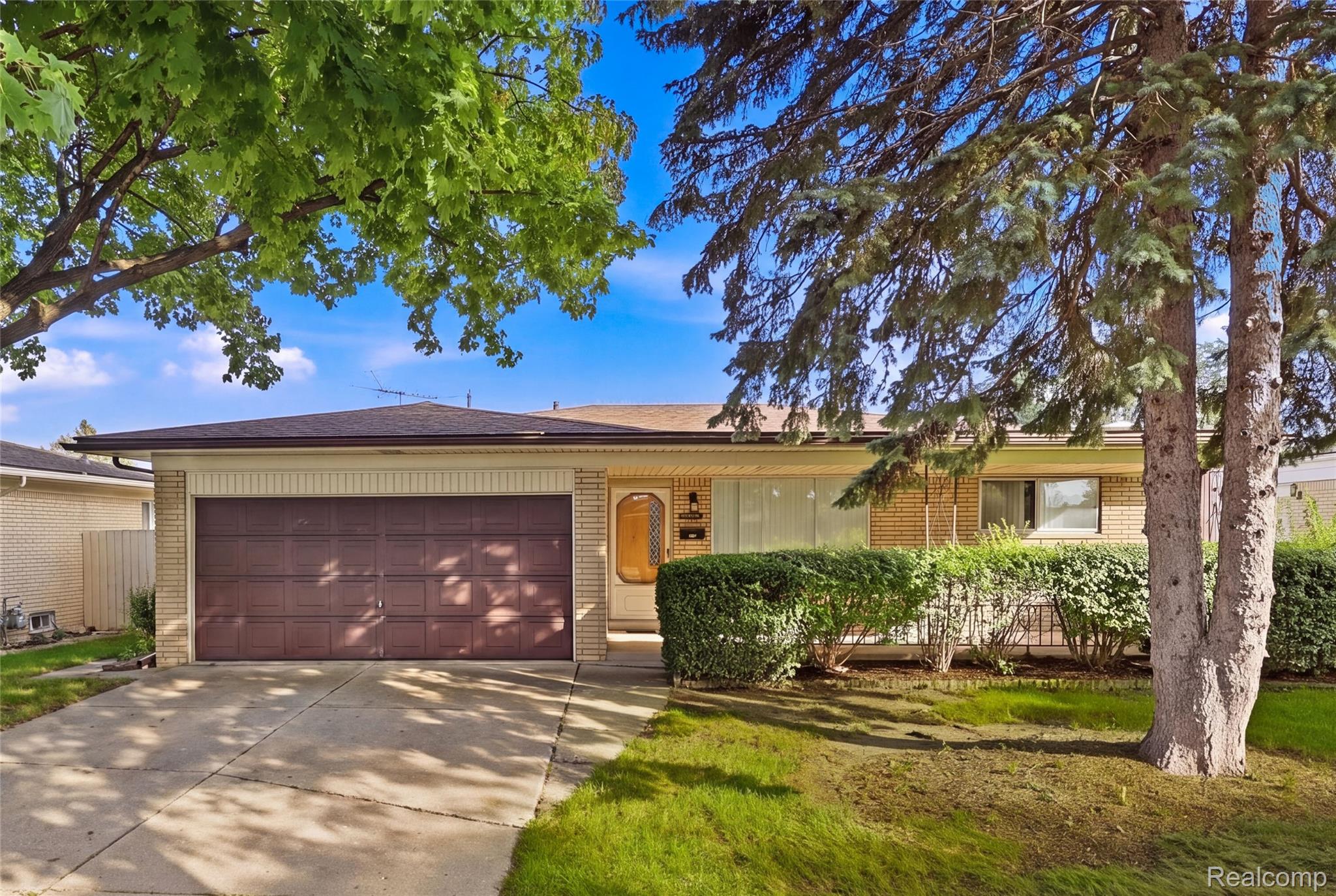 14309 Ivanhoe Drive