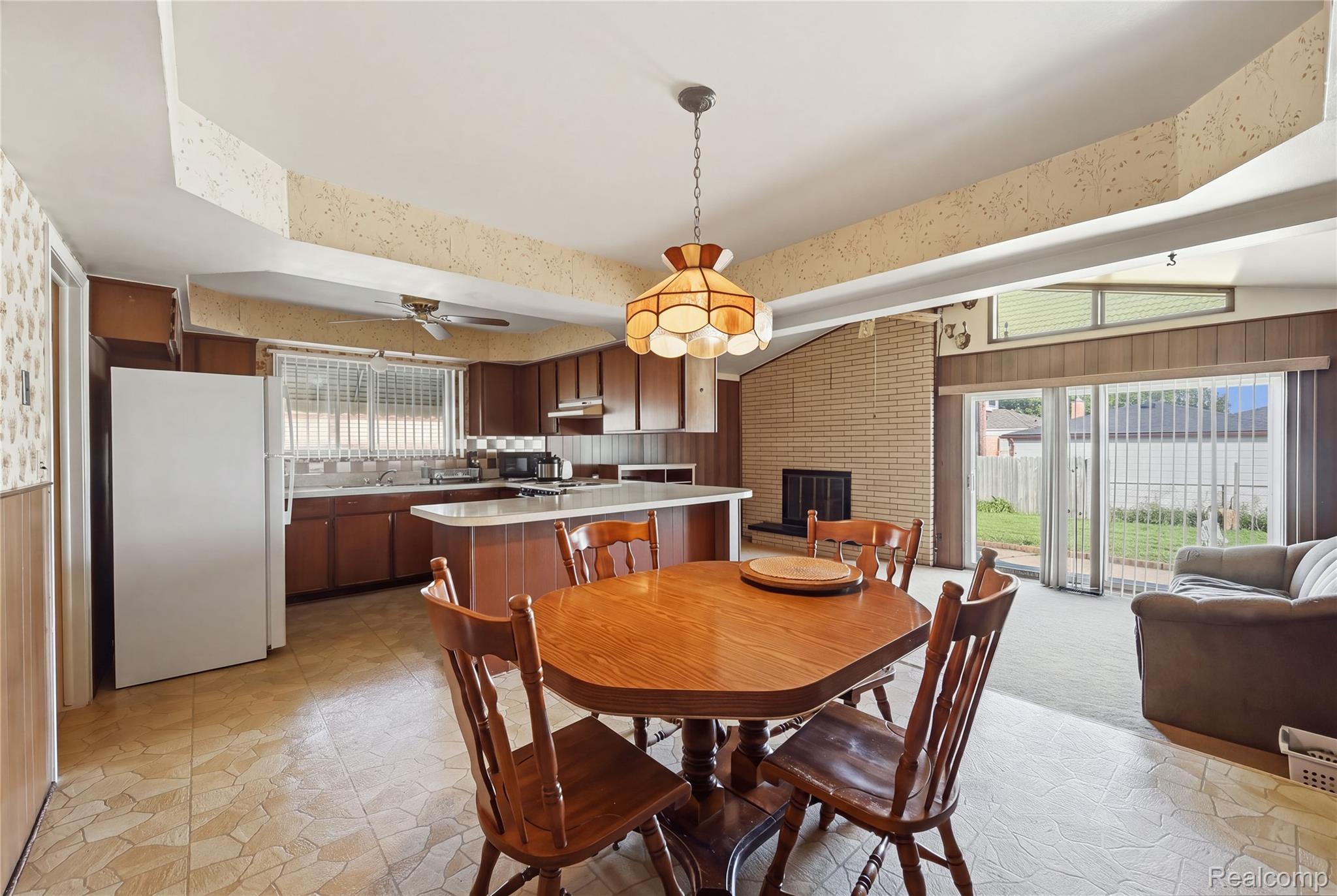 14309 Ivanhoe Drive