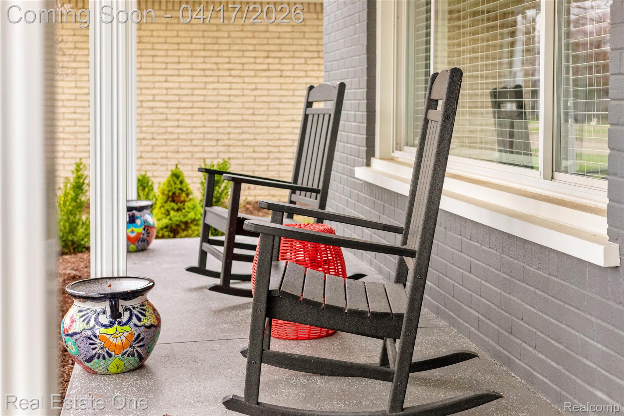 23261 Robert John Street