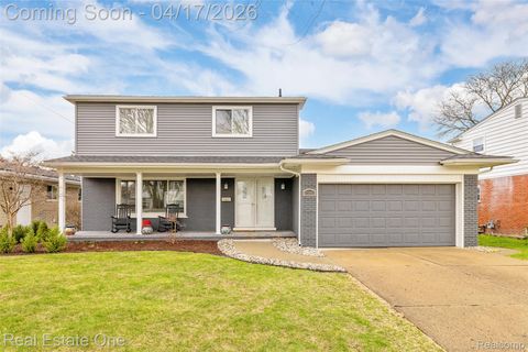 23261 Robert John Street St Clair Shores City MI 48080