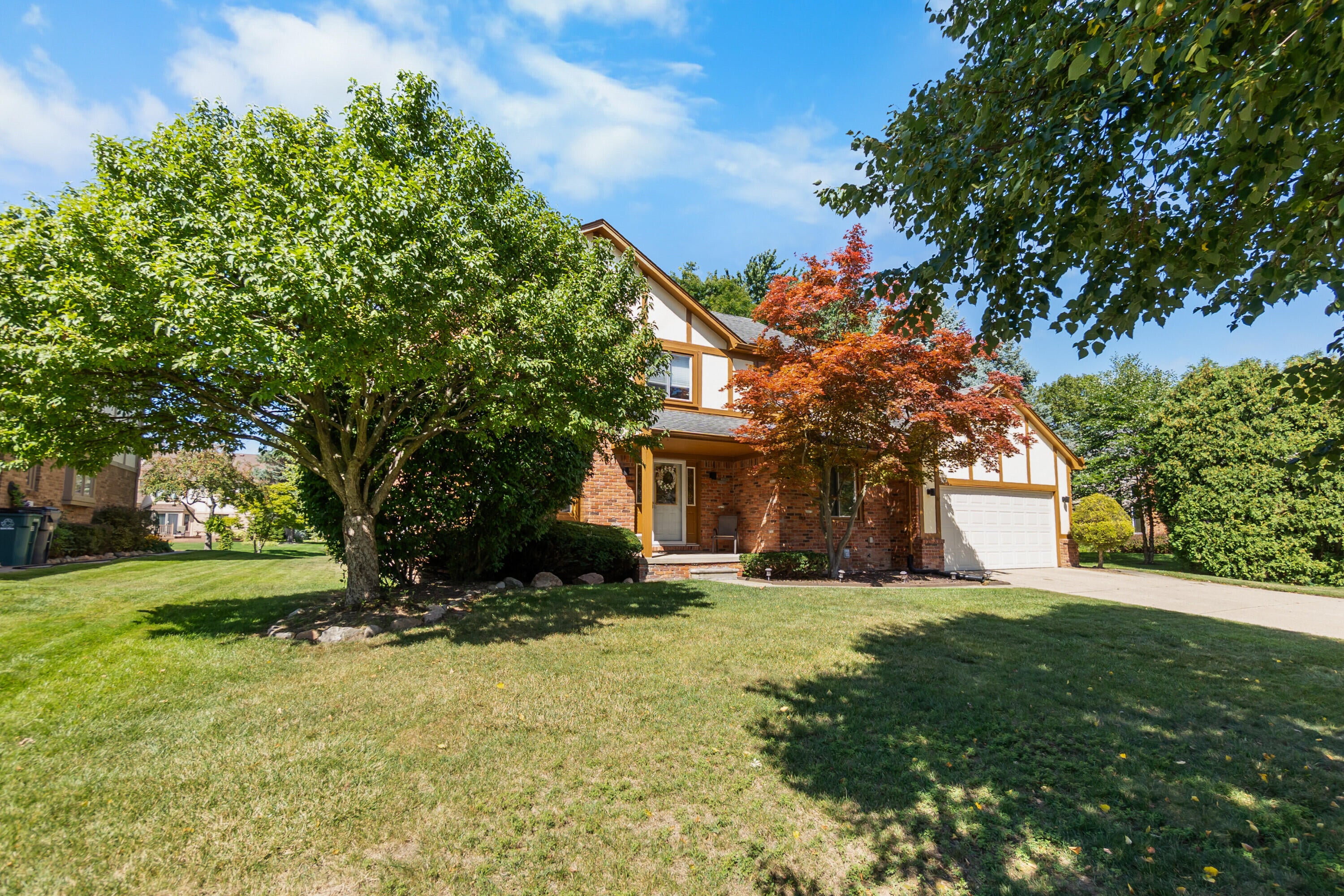 3891 Fairfax Drive