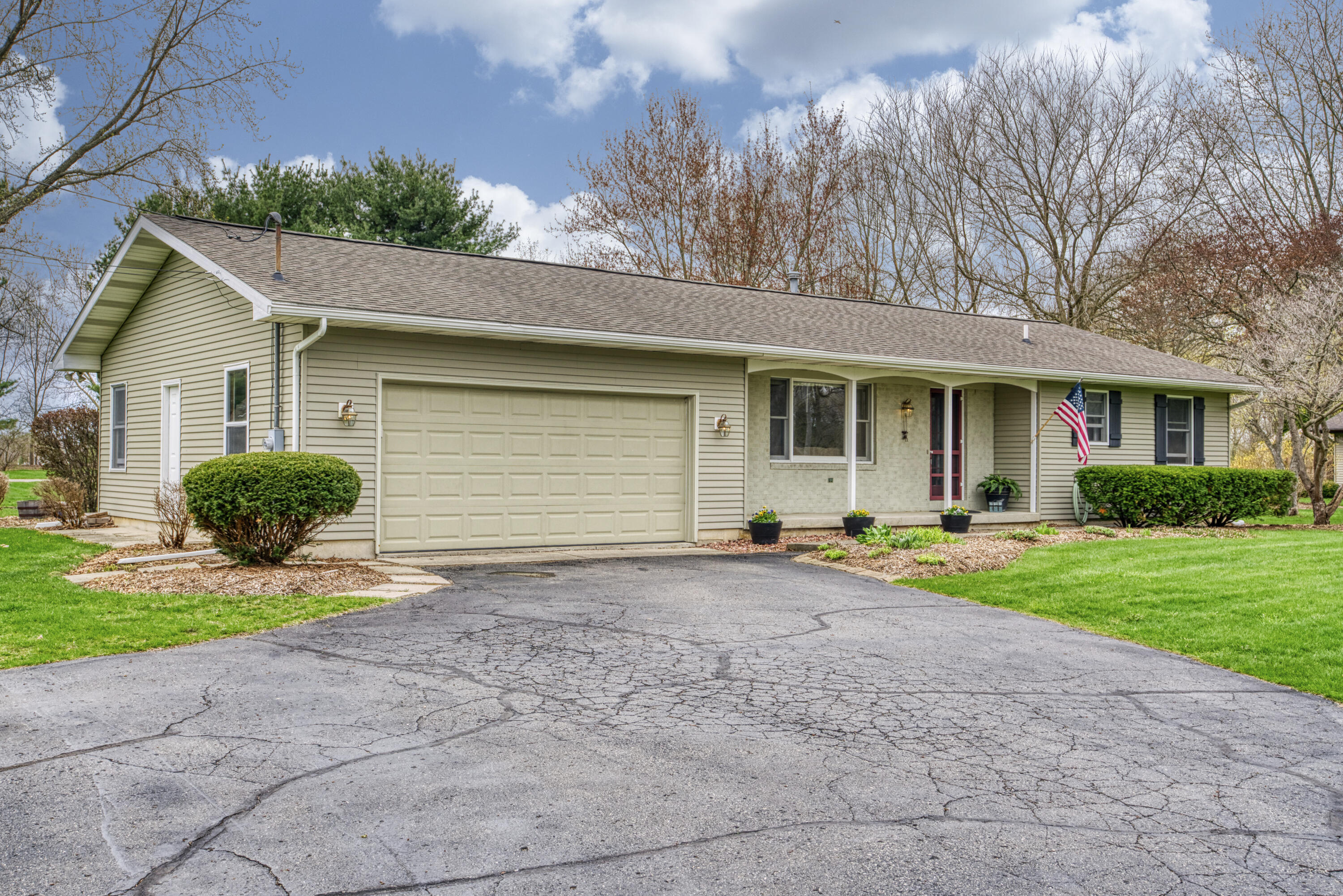 13271 E Old US Highway 12