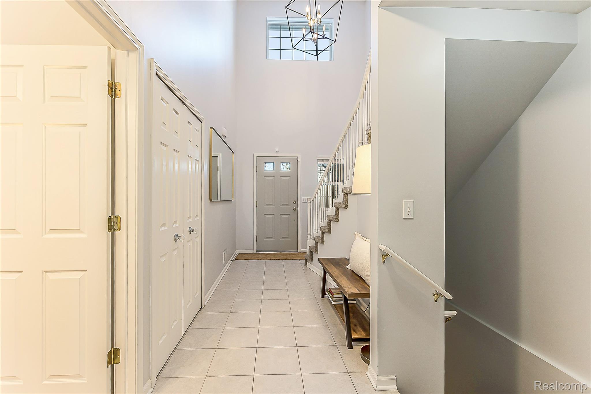 1012 Paddock Lane