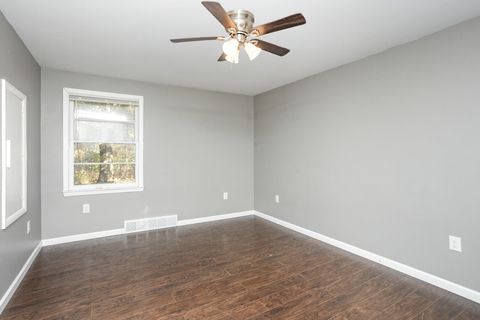 Tiny photo for 3206 Gibson Street, Midland City, MI 48640 (MLS # 65025056640)