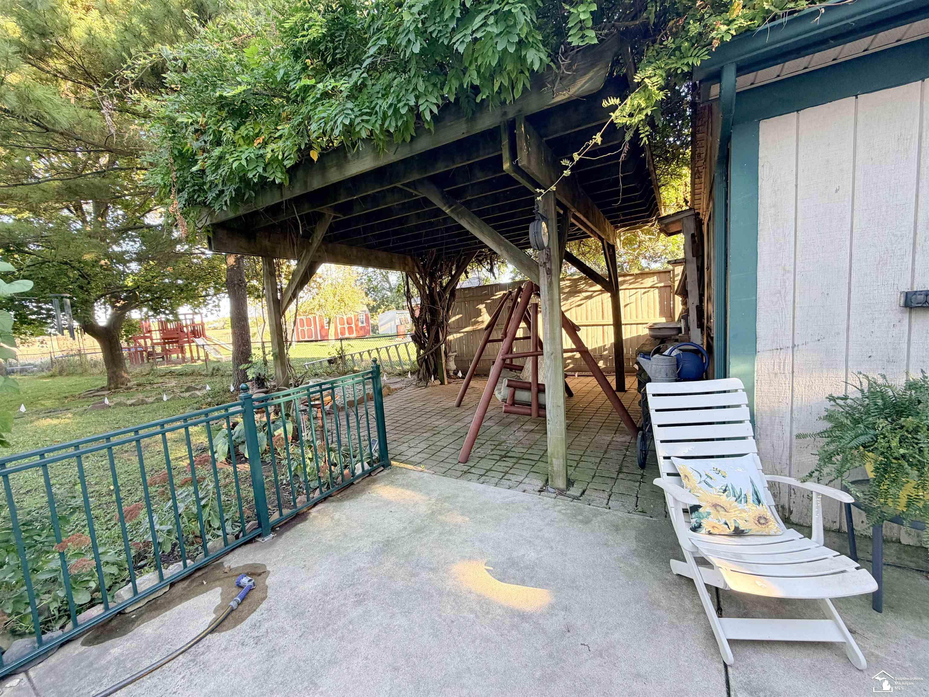 5022 N Stoney Creek Road