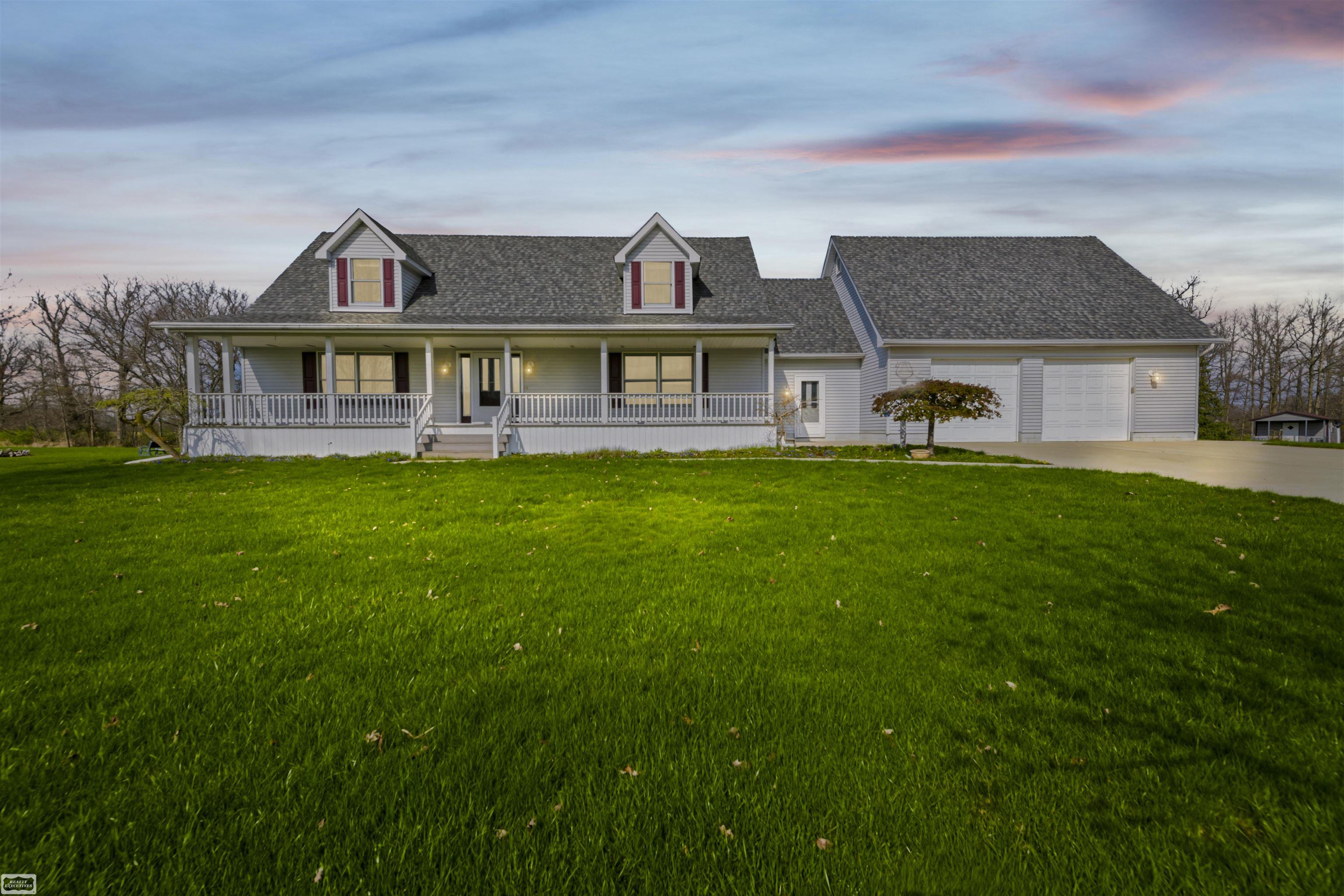 4453 Lone Oak Drive