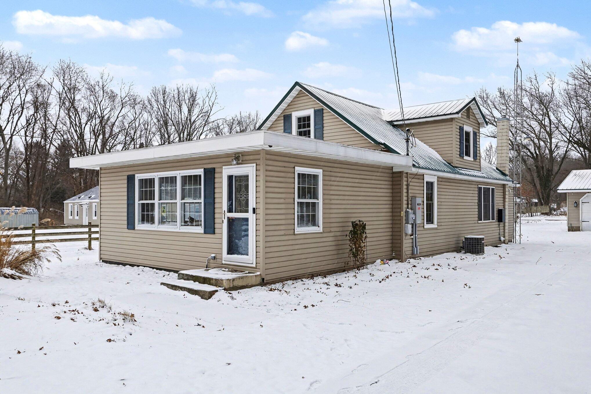 2844 W Glenlord Road