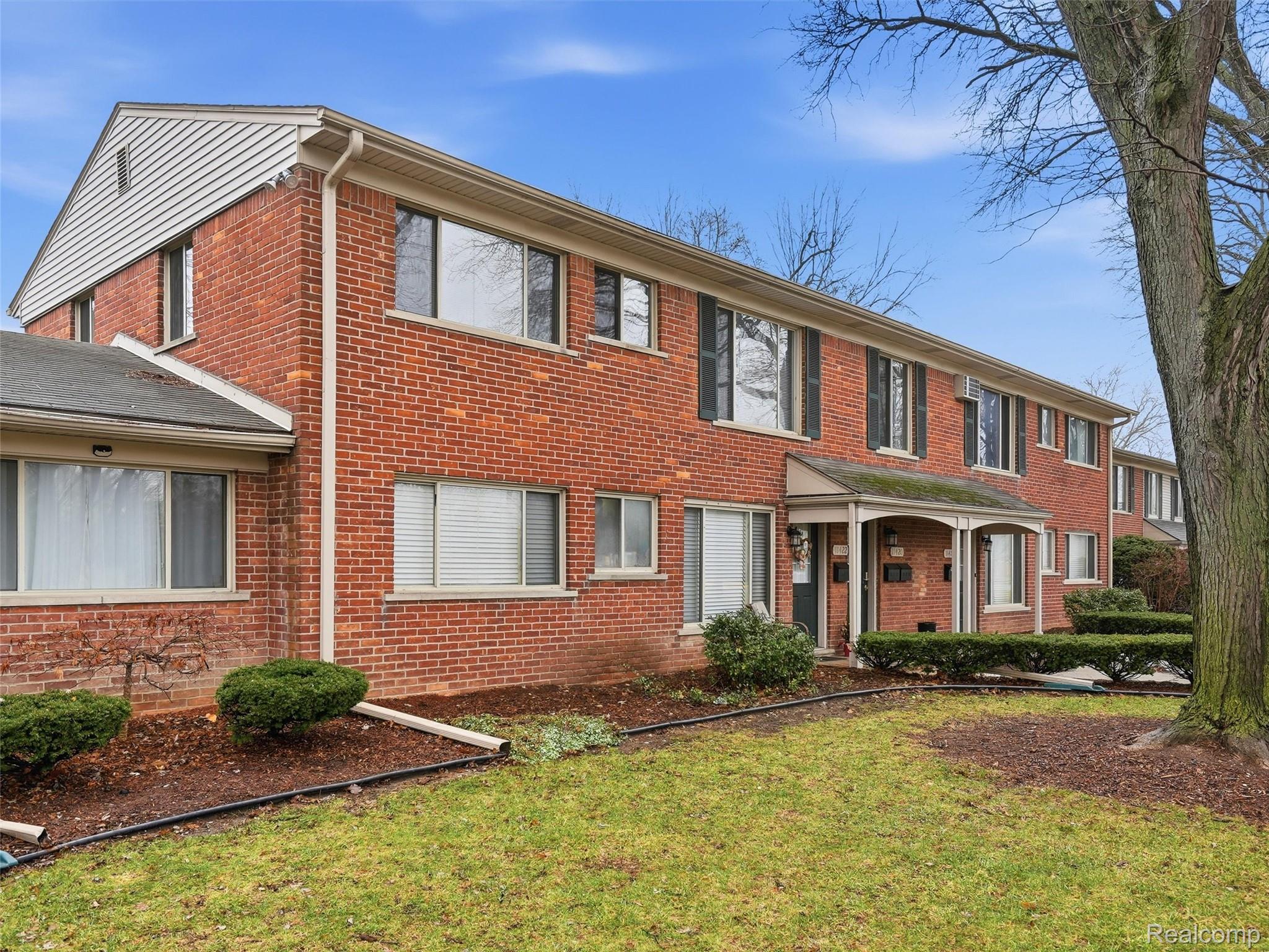 11420 Canal Road 203