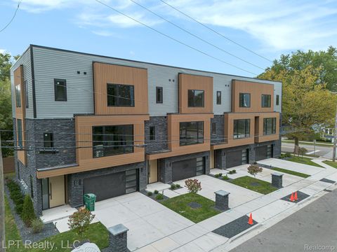 525 Walnut Street Brighton City MI 48116