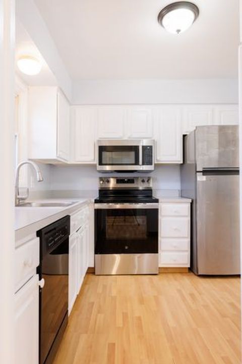 A home in TroyCity_Oakland