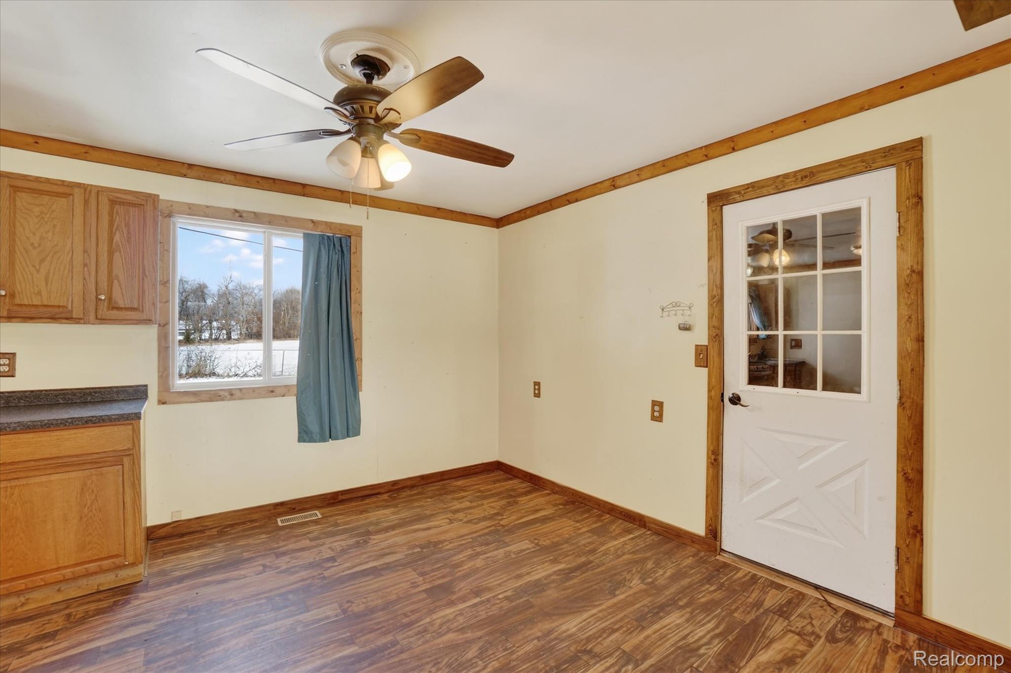 4480 W Grand River Road