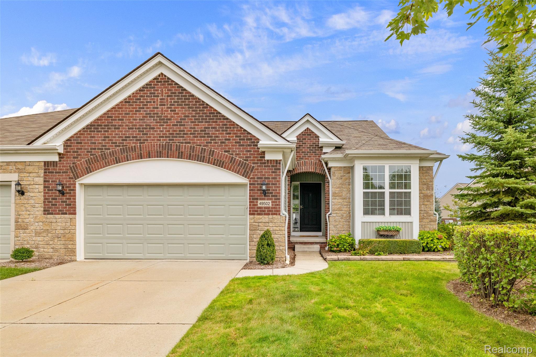 49502 Lakewood Street 93