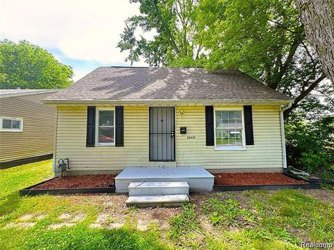 26439 Hopkins Street Inkster City MI 48141