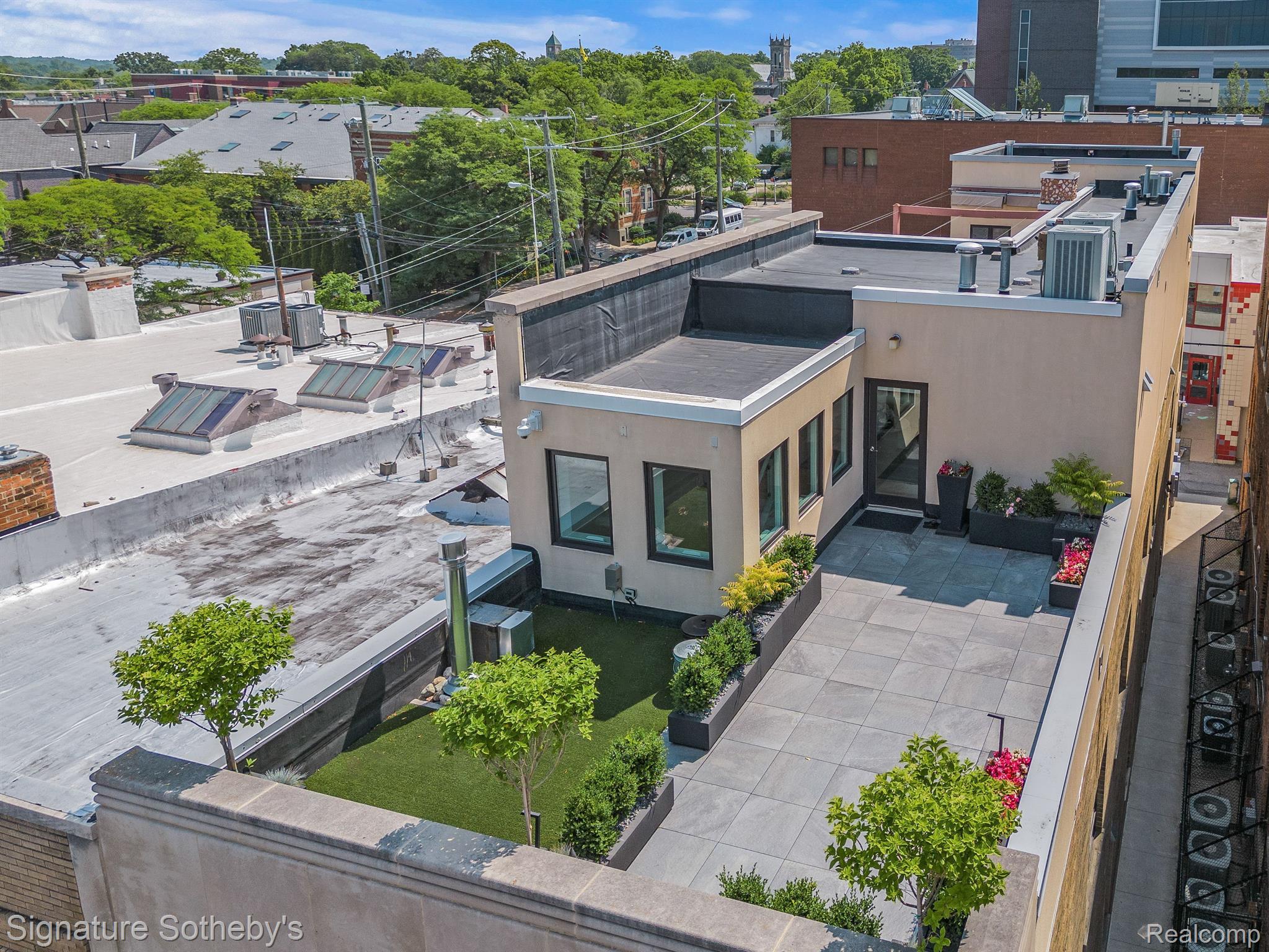 116 N 4 Avenue