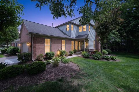 Photo of 39639 Dun Rovin Drive, Northville Township, MI 48168 (MLS # 81026024588)