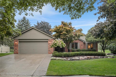 Photo for 25511 Buckminster Drive