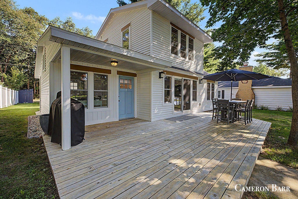 1514 E Cove Point Drive