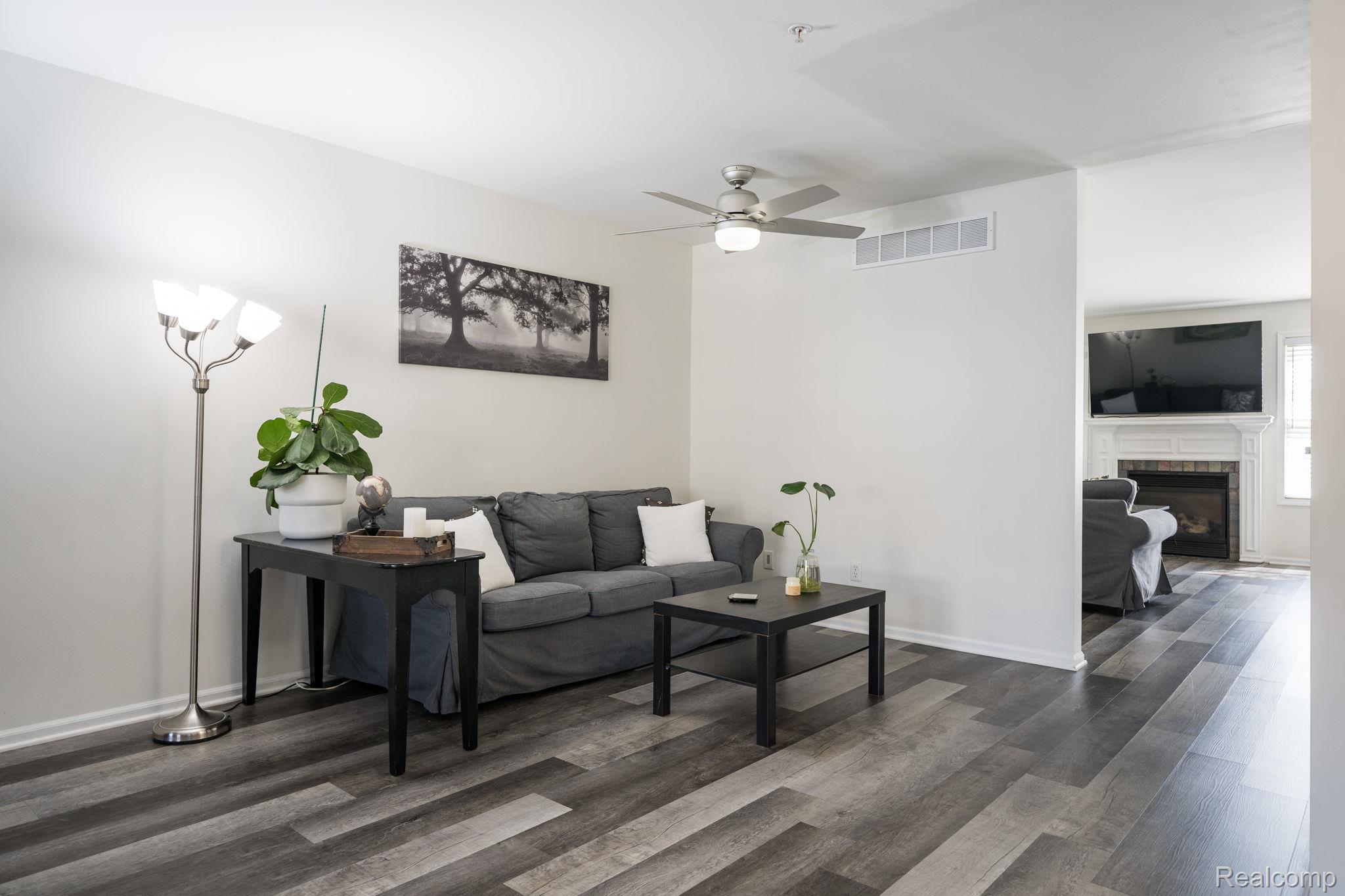 192 Amys Walk