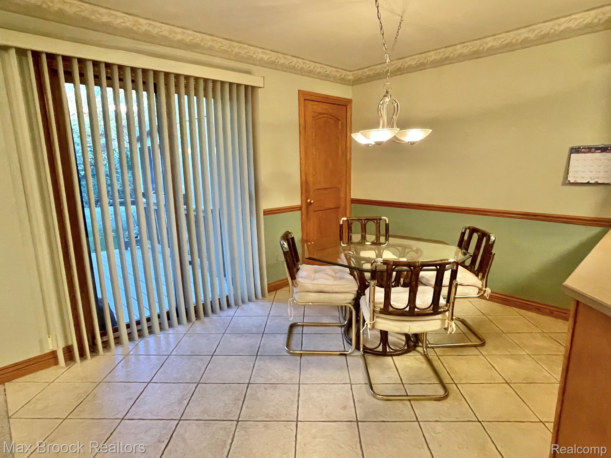 2201 Siboney Court