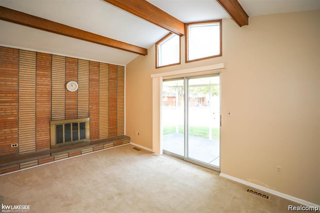 13325 Iowa Drive