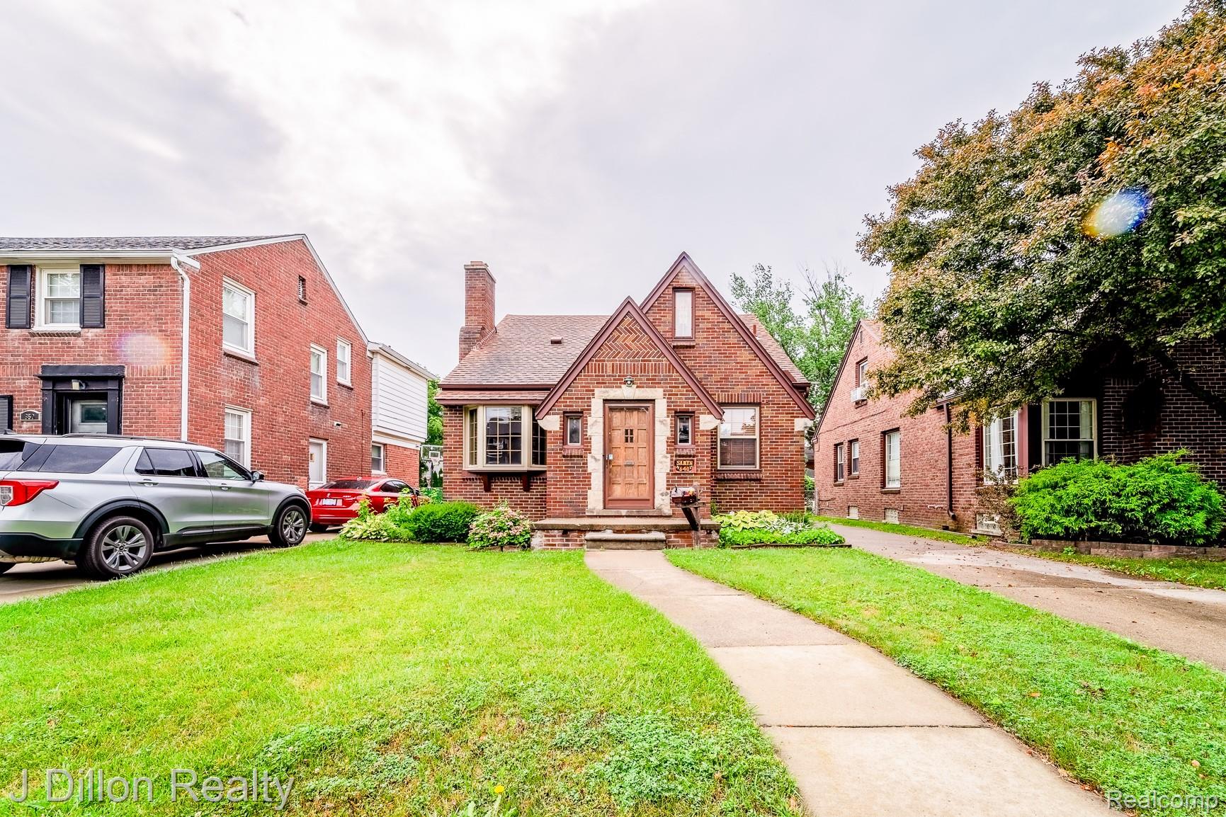 640 N Elizabeth Street
