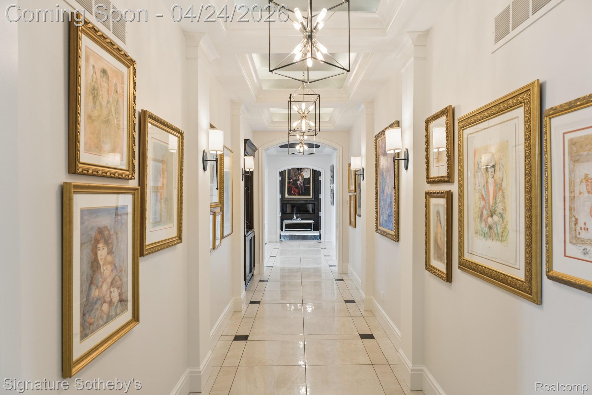 4911 Pinnacle Boulevard