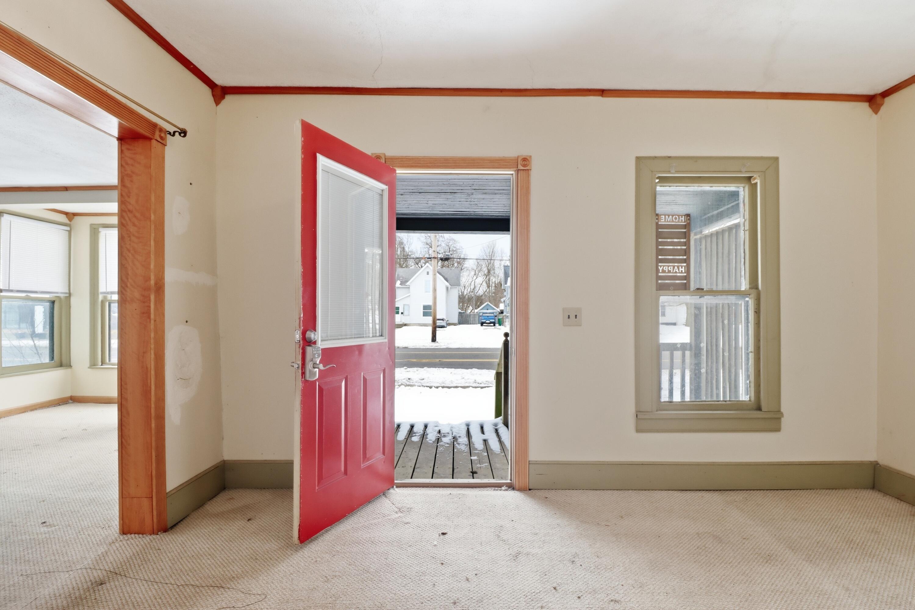 316 E Division Street