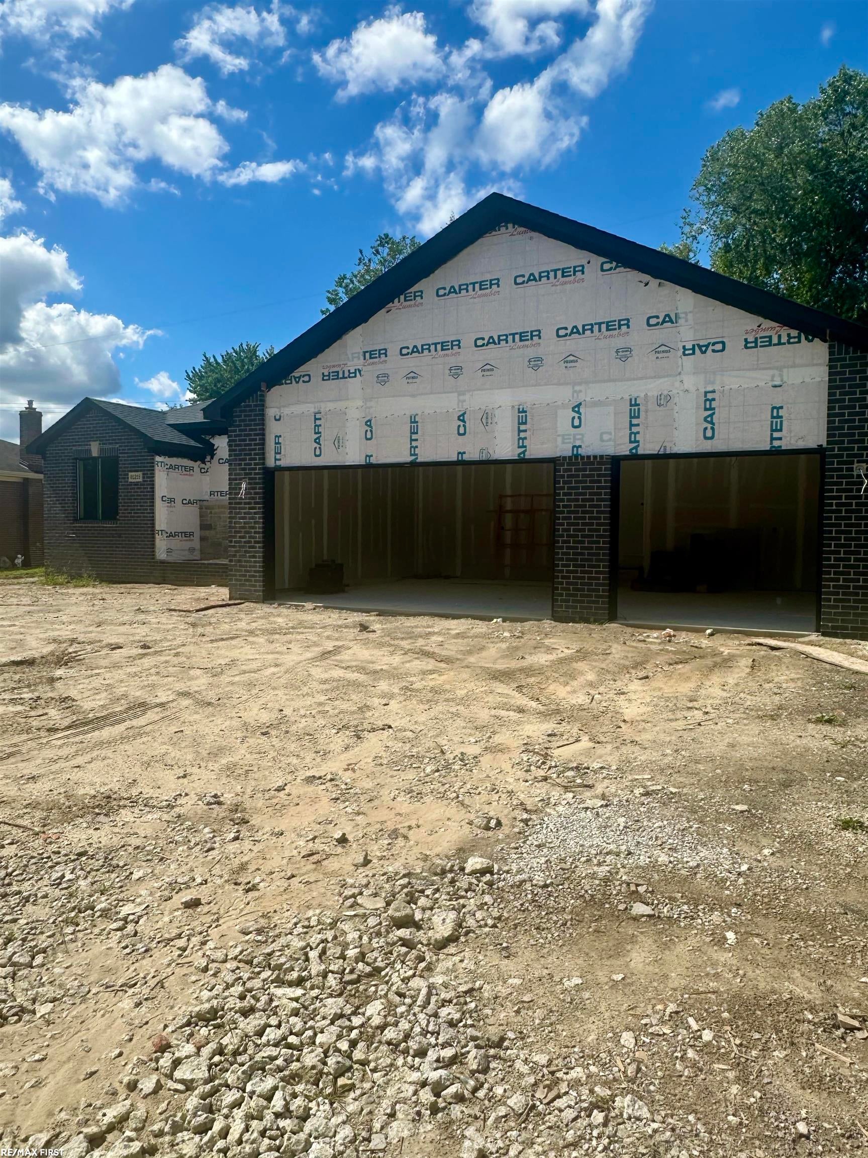 45215 Fairchild Road