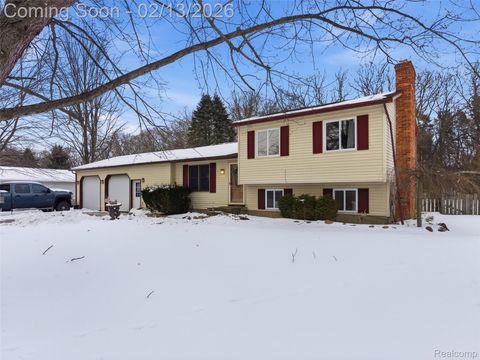 2222 Landmark Drive Oregon Township MI 48446