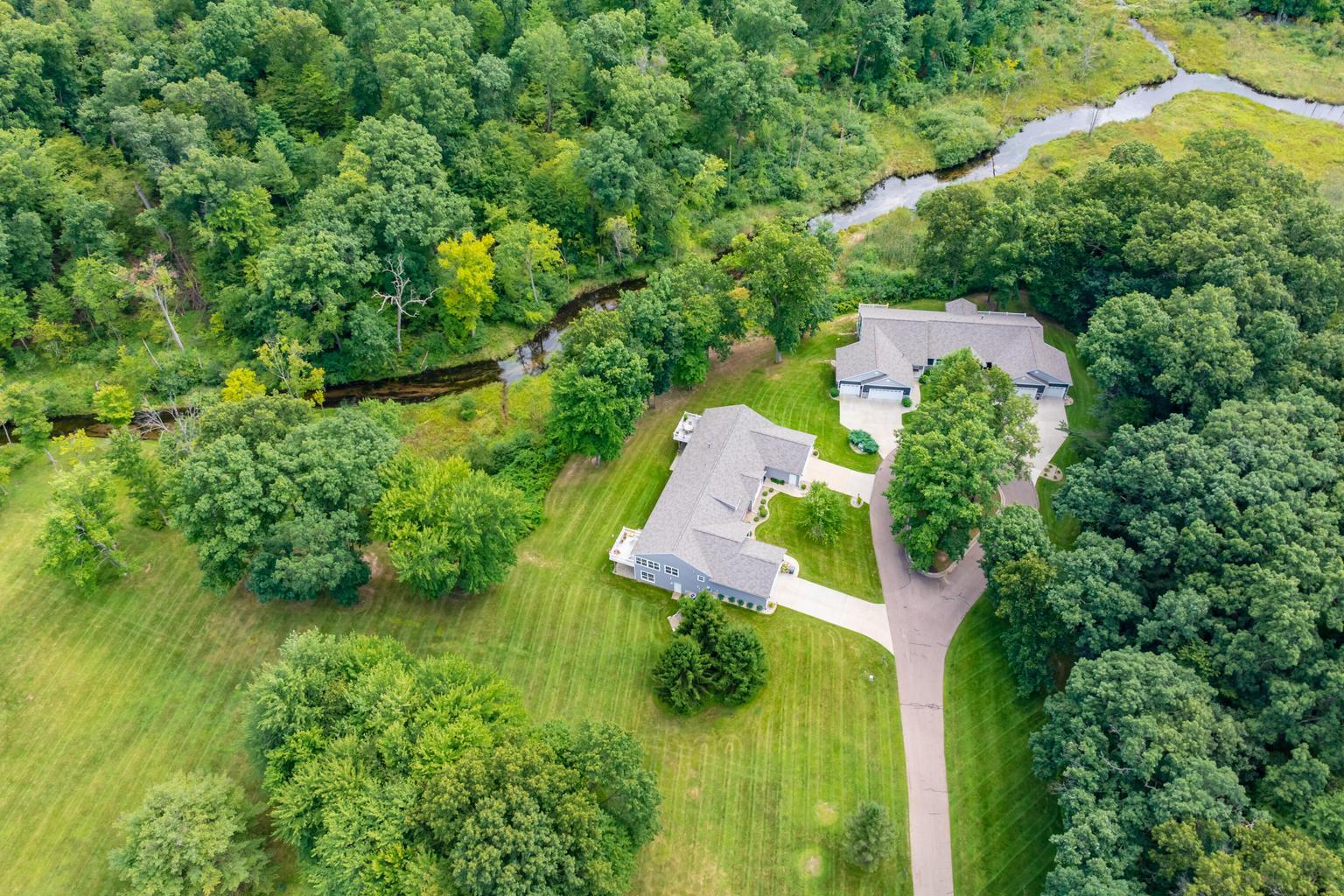 2213 Hunters Pond
