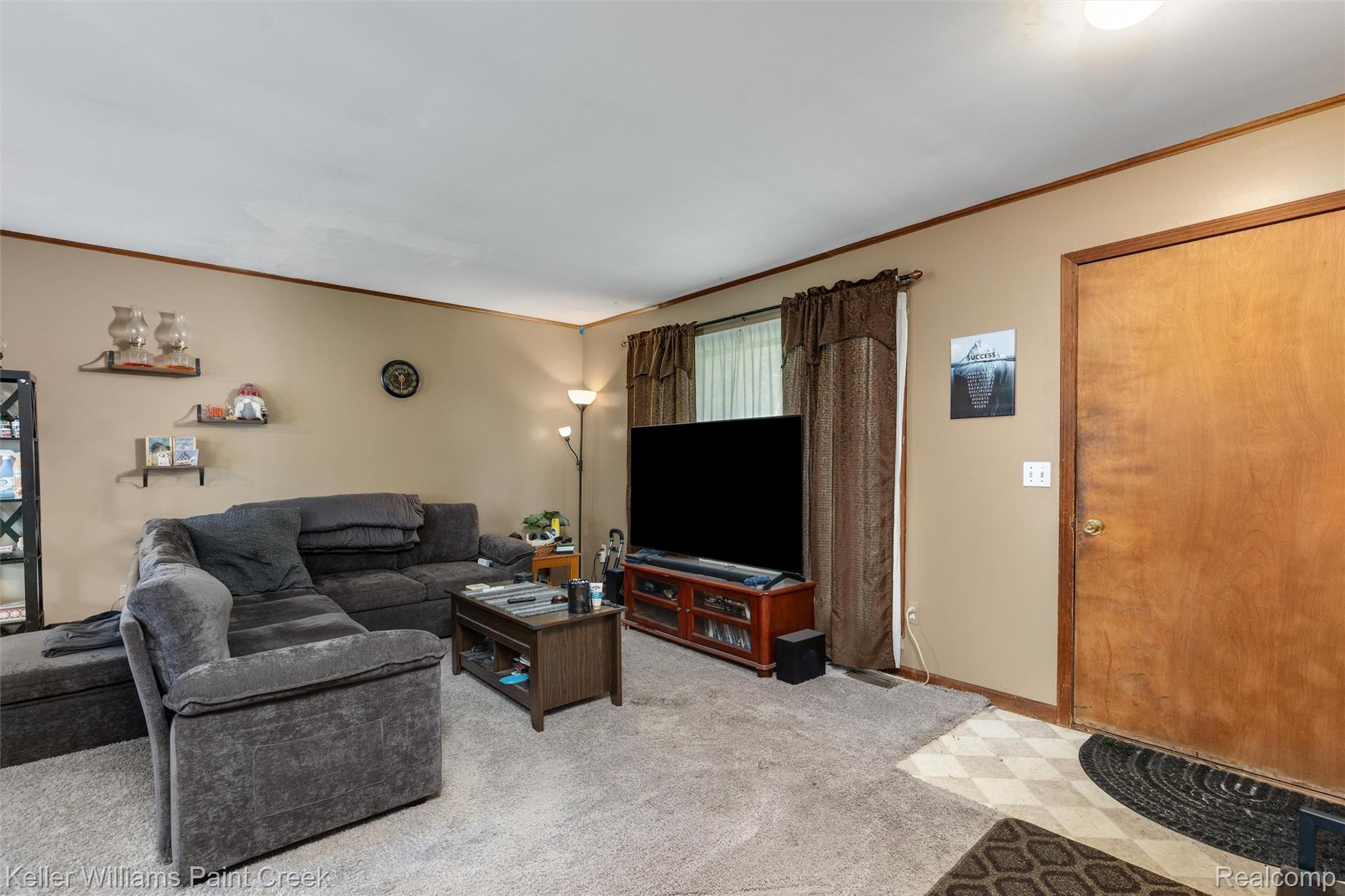 5077 Pinckney Road