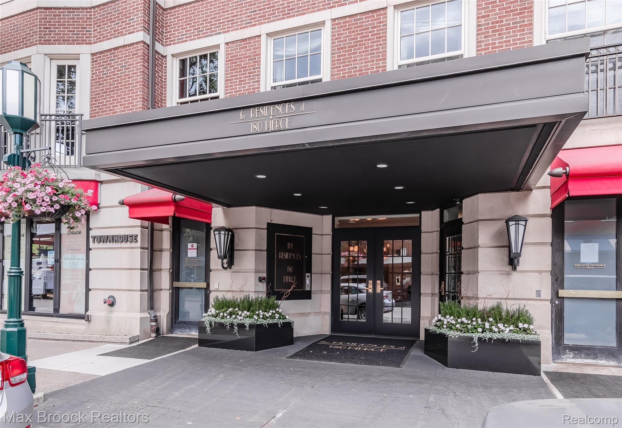 180 PIERCE ST UNIT 4