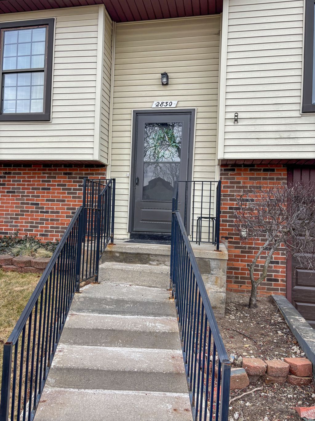 listing image 42