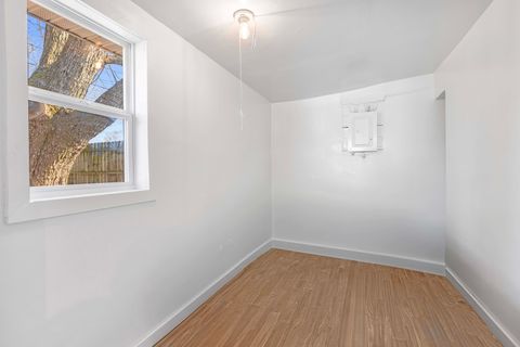 Tiny photo for 100 Wiltshire Avenue, Battle Creek City, MI 49015 (MLS # 64026006016)