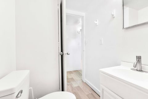 Tiny photo for 100 Wiltshire Avenue, Battle Creek City, MI 49015 (MLS # 64026006016)