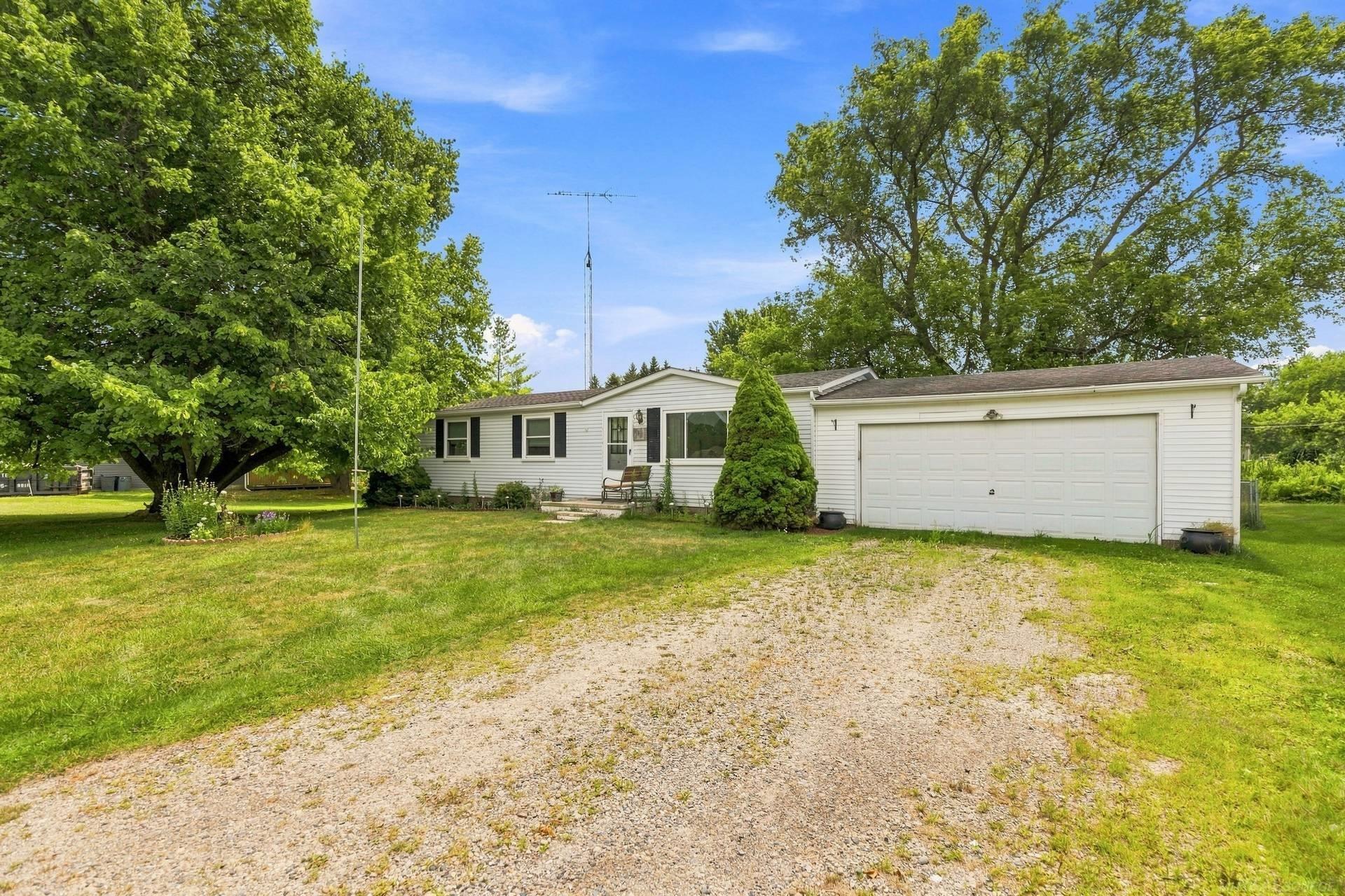 5982 Avalon Circle