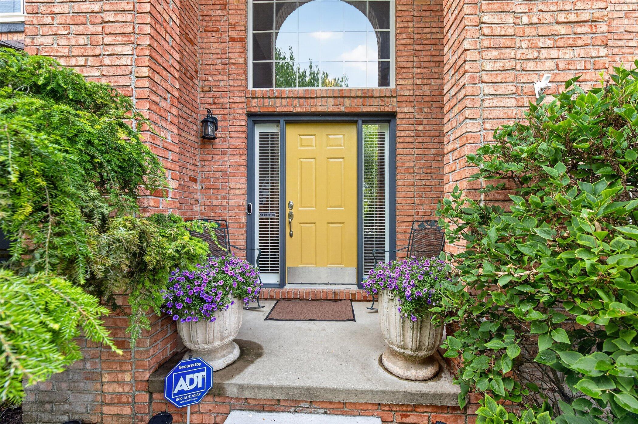 3238 Honeysuckle Drive
