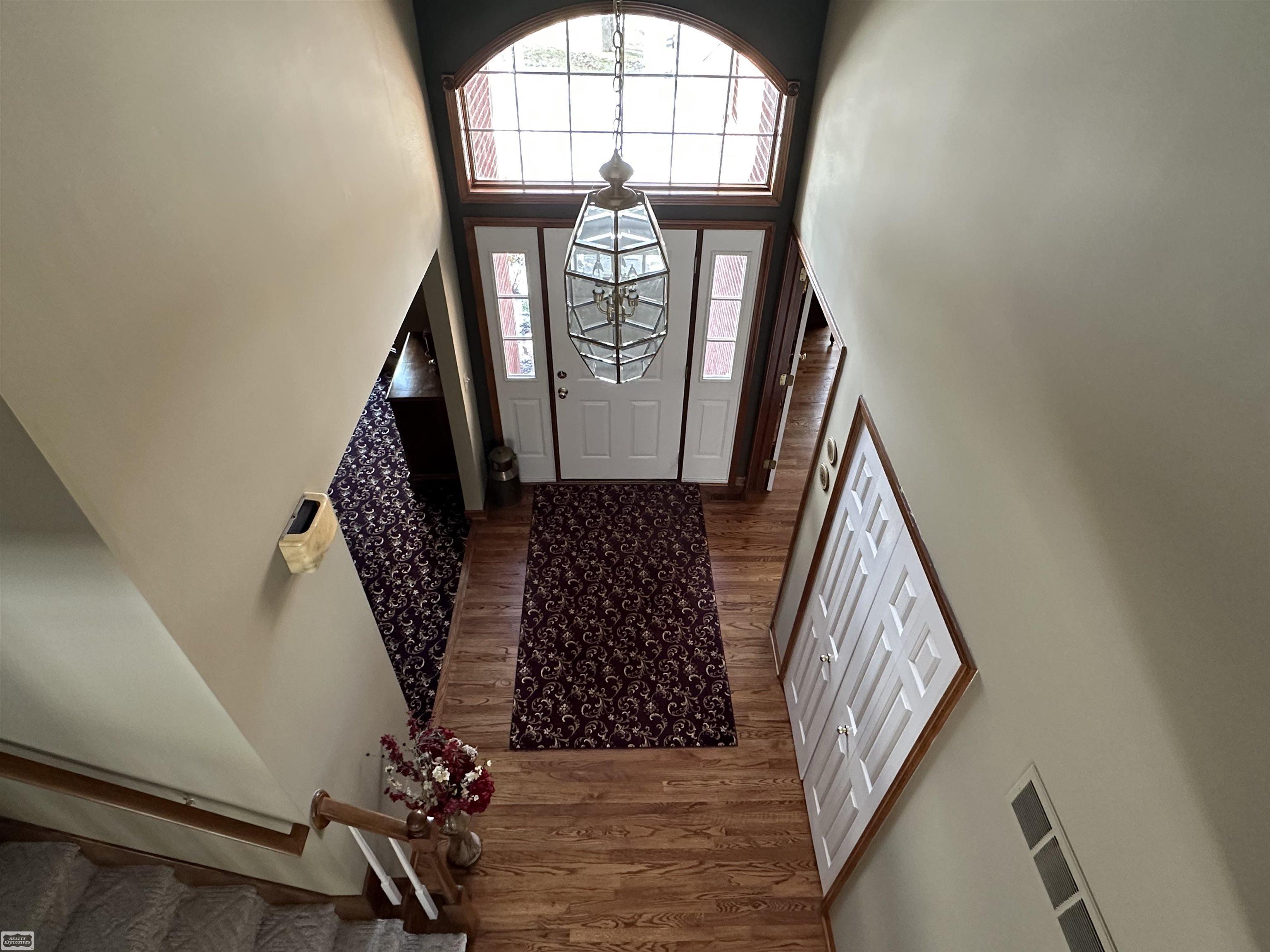 51658 Colonial Drive