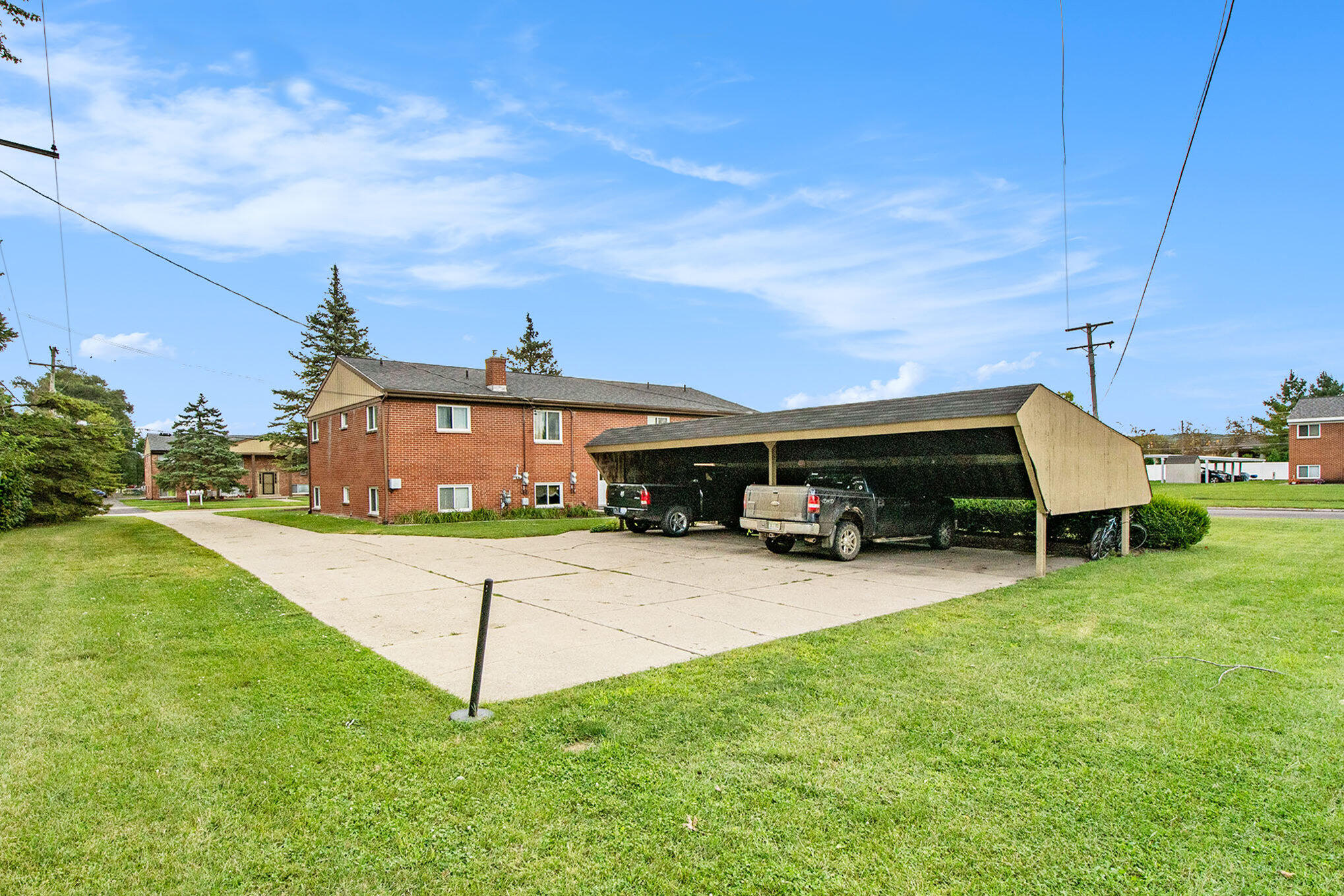 168 Valley Vista Drive SE
