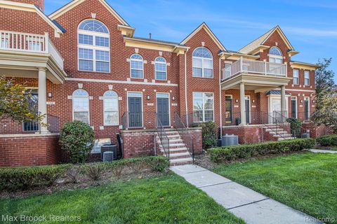 3274 Camden Drive Troy City MI 48084