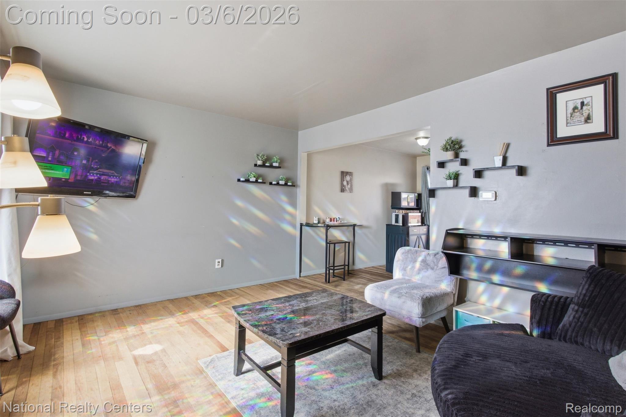 8095 Coventry Street