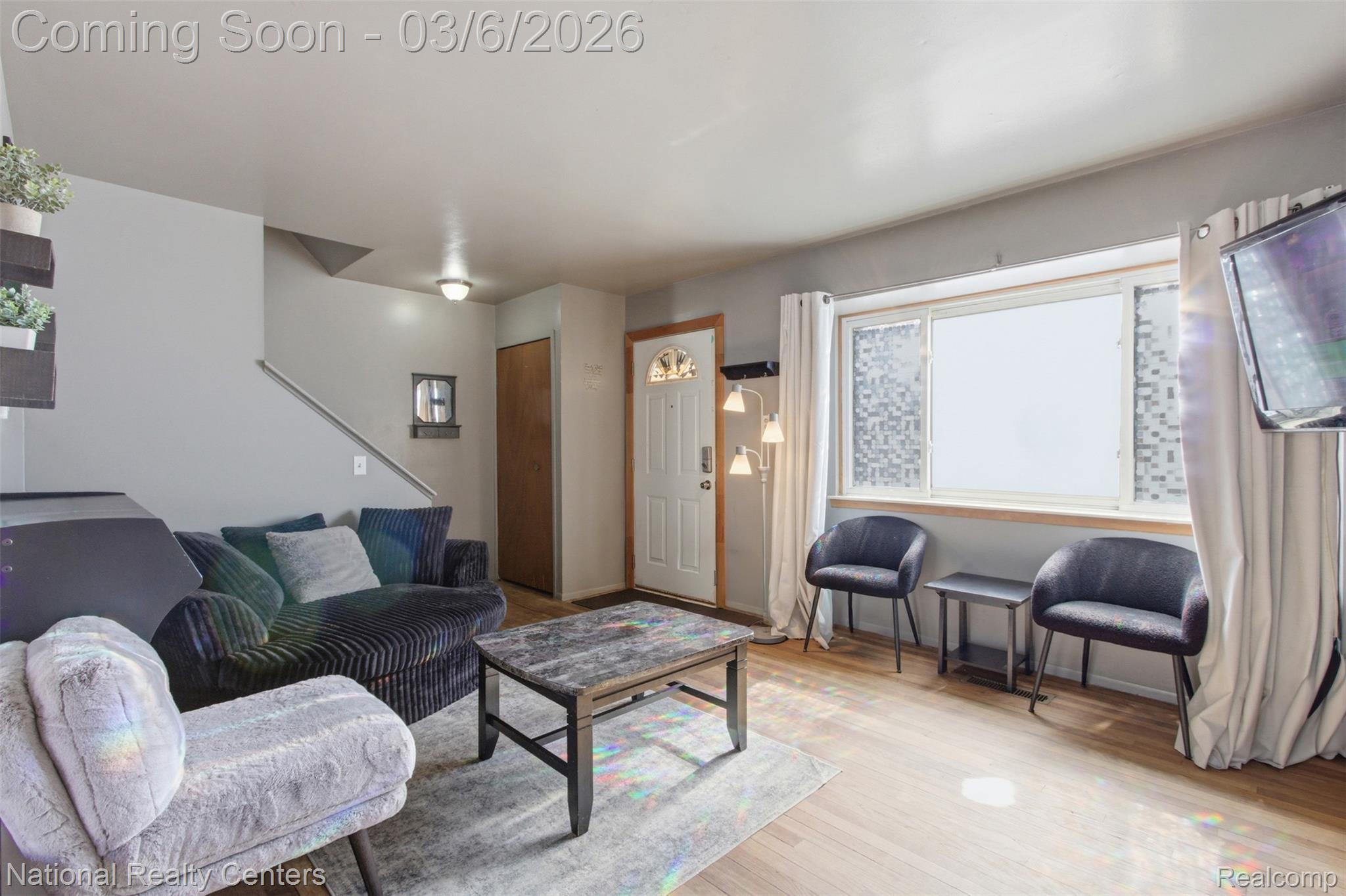 8095 Coventry Street