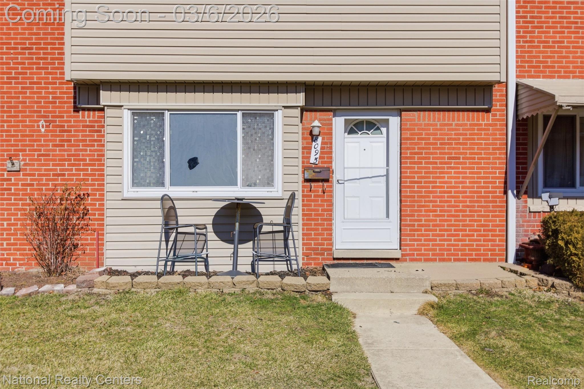8095 Coventry Street