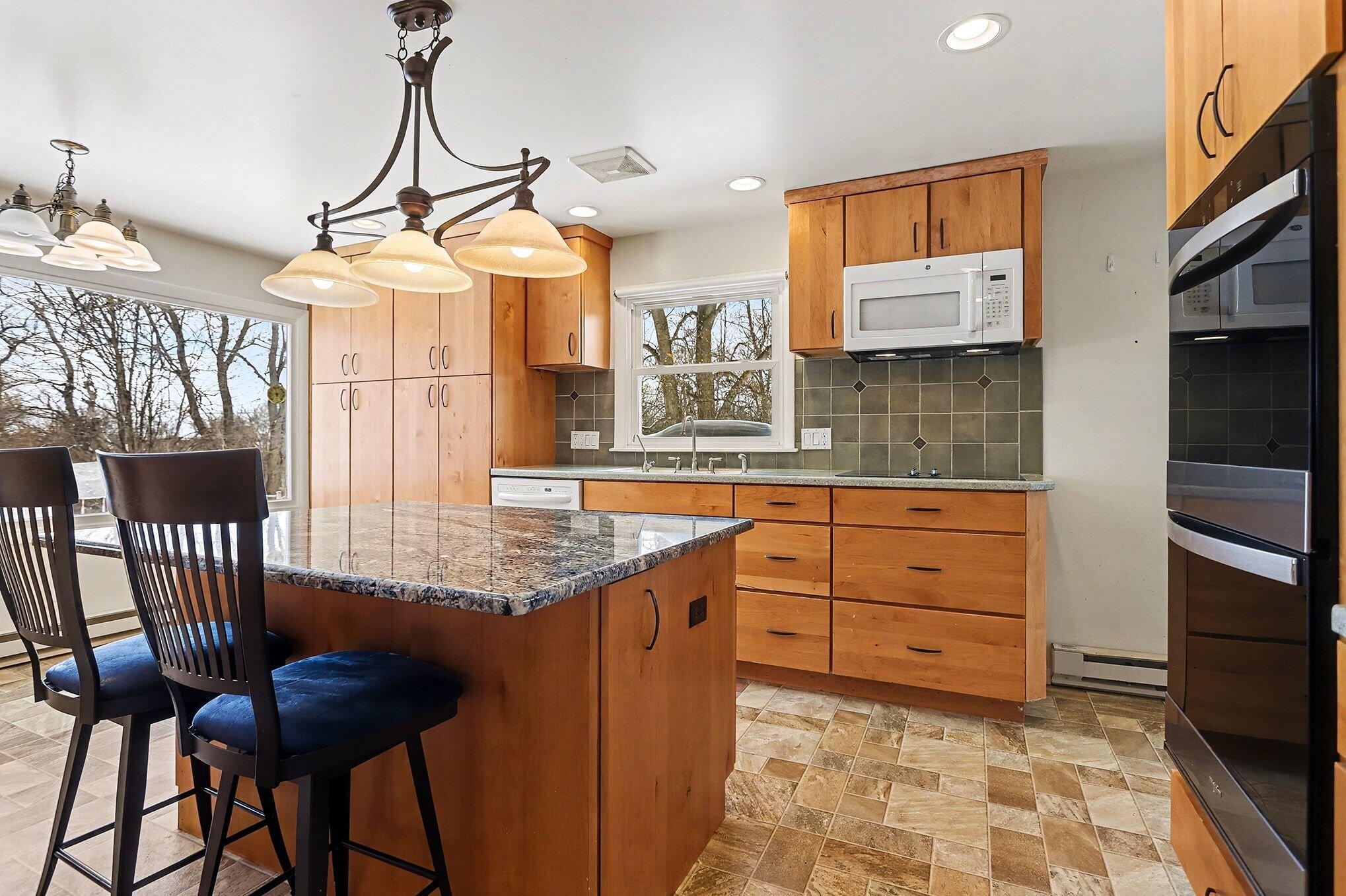 10809 & 10827 N 12th Street