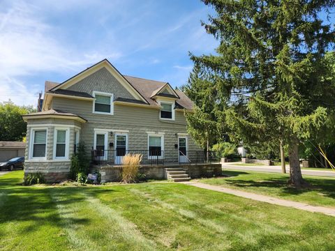 333 N 1ST Street Brighton City Livingston MI 48116